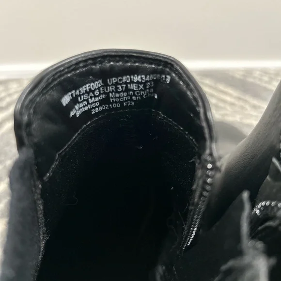 Time and tru ankle Chelsea boots size 6 - Picture 5 of 10